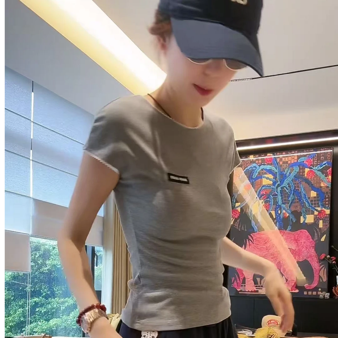 徐靖靖【春游出行】2503256春夏高奢时尚简约百搭显瘦洋气无袖T恤