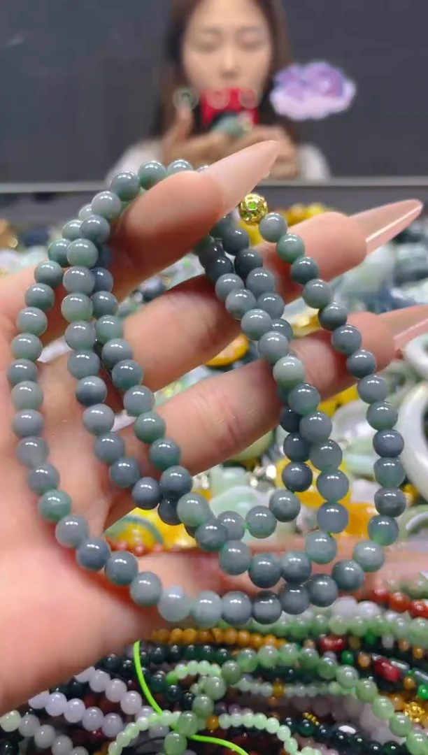 颈饰未镶嵌翡翠5MM