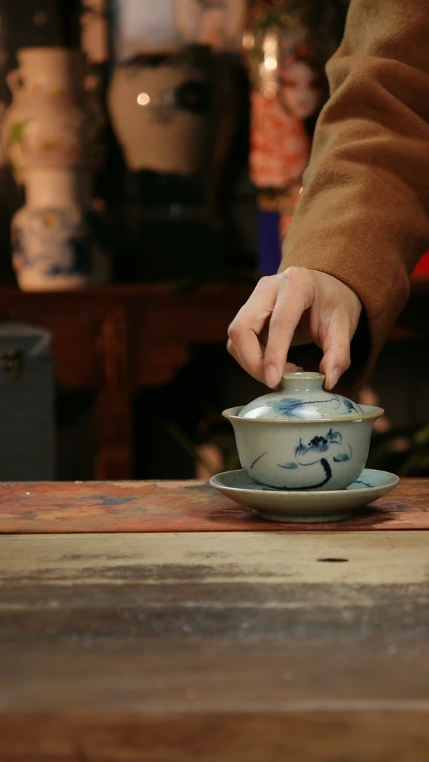 【闪购商品】瓷片景德镇纯手工釉下彩精品花瓶