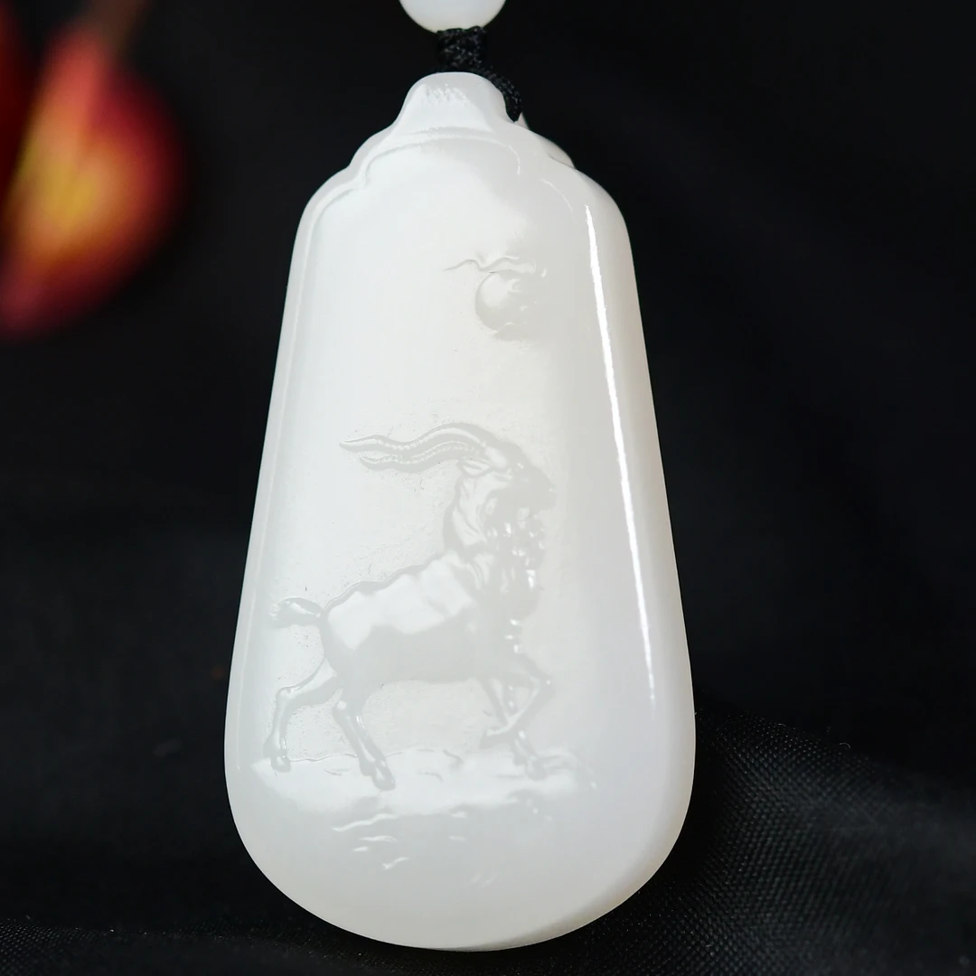 和田玉羊羊如意 生肖羊玉坠