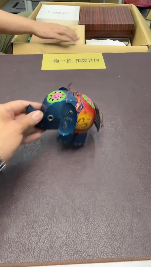 手工艺品琉璃金**?297