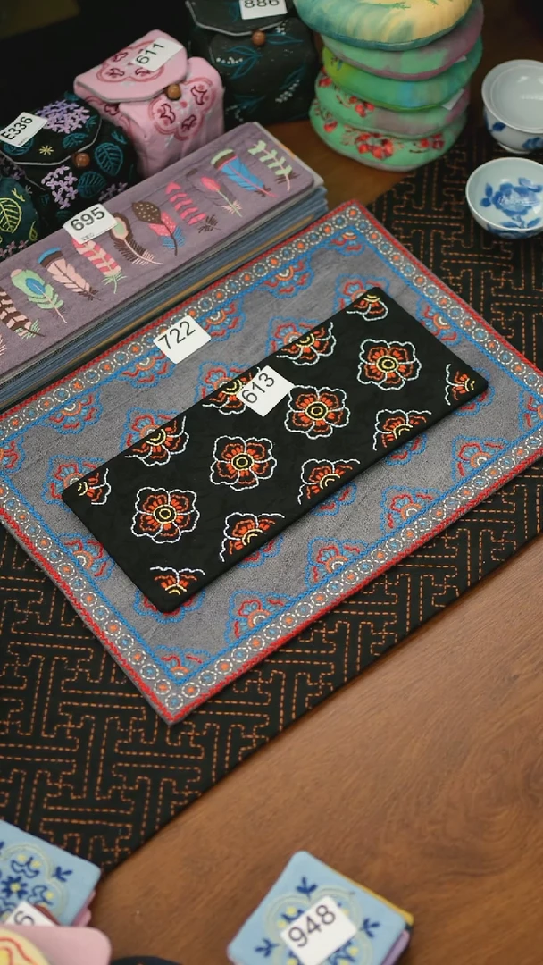 722