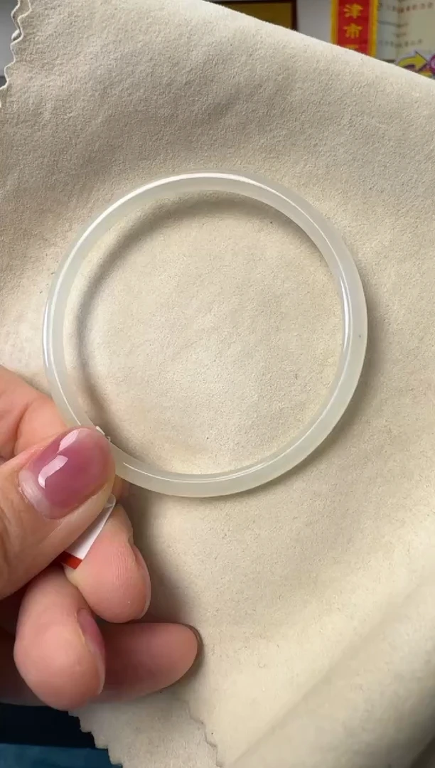 【闪购商品】和田玉手镯未镶嵌和田玉手镯