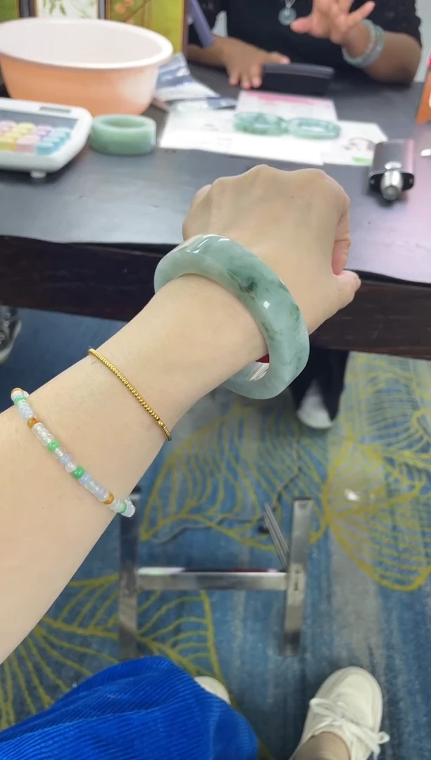 未镶嵌手镯定制翡翠Y**点定制手镯ZBZX/DZS