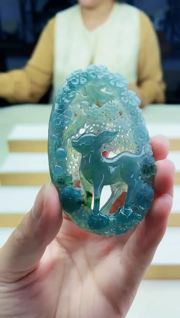 未镶嵌定制翡翠毛货09260094