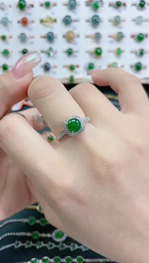 翡翠戒指银S925镶嵌天然翡翠