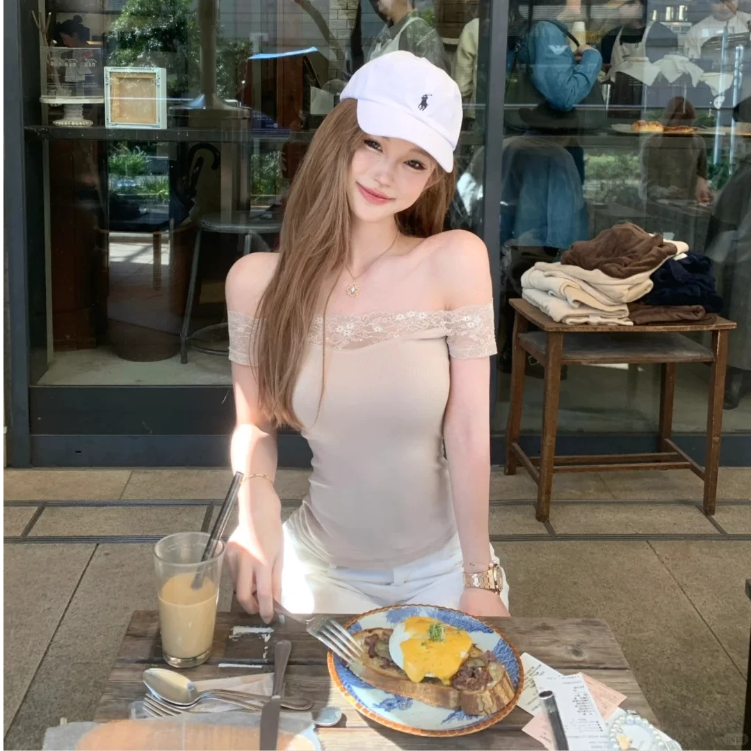 2025夏季新款时尚打底上衣休闲百搭洋气露肩性感辣妹外穿修身上衣