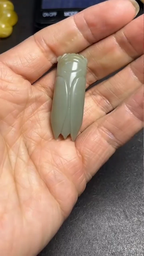 颈饰未镶嵌和田玉pz1118-31蝉吊坠