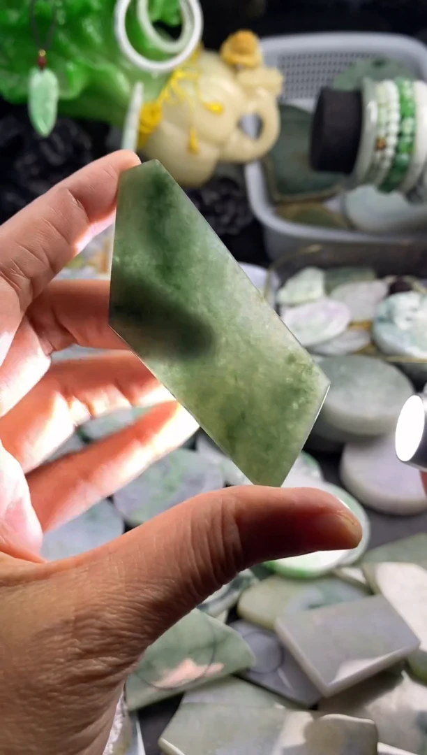 散珠翡翠A货翡翠40