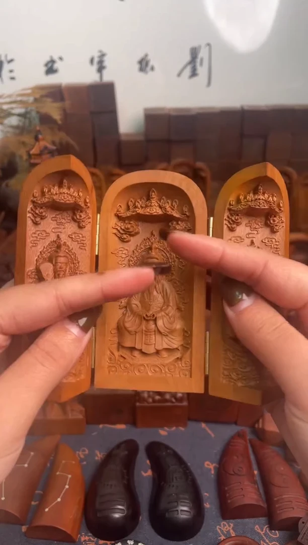 木枣木三开三清摆件
