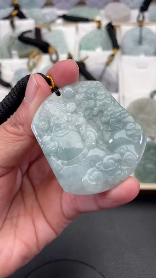 颈饰未镶嵌翡翠天然缅甸翡翠A货278