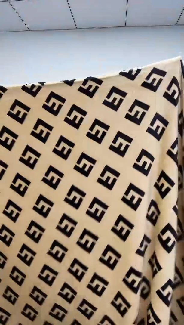 法兰绒1.8X2床单