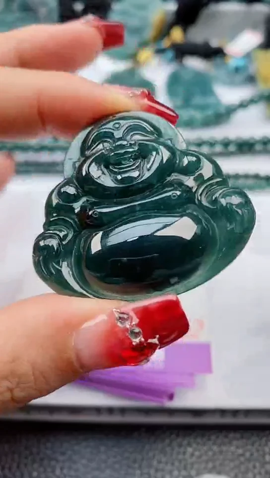 【闪购商品】翡翠颈饰未镶嵌