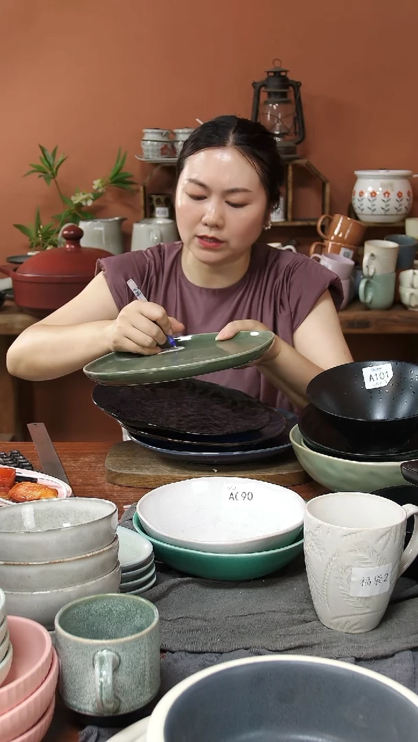 陶瓷A102陶瓷异形盘子4件套