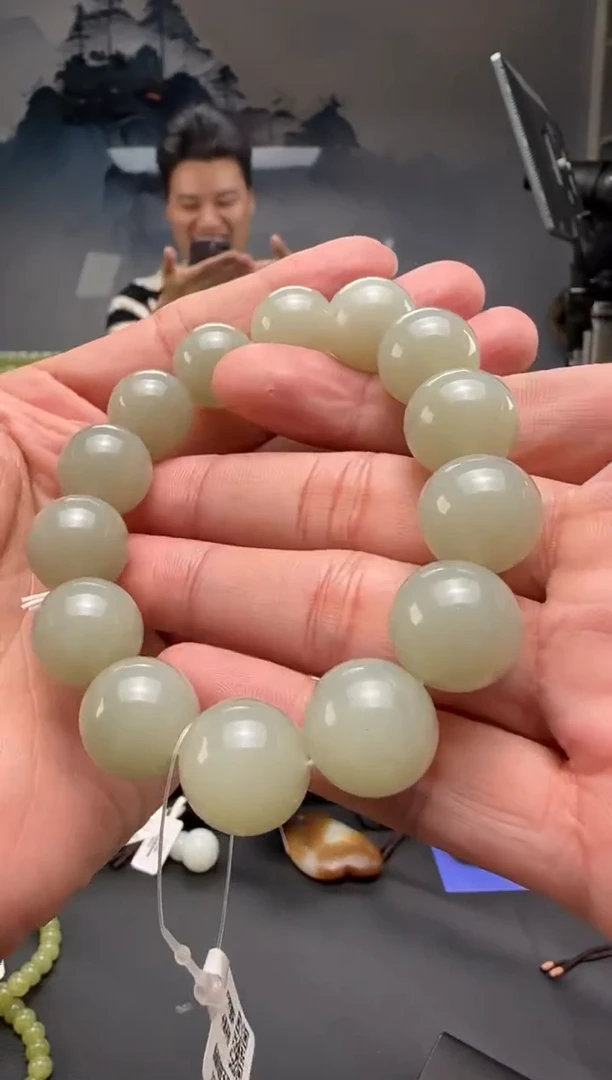 未镶嵌手串和田玉青白玉手串卡16