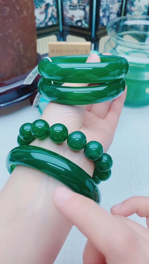 【闪购商品】玛瑙/玉髓手镯未镶嵌玛瑙手镯