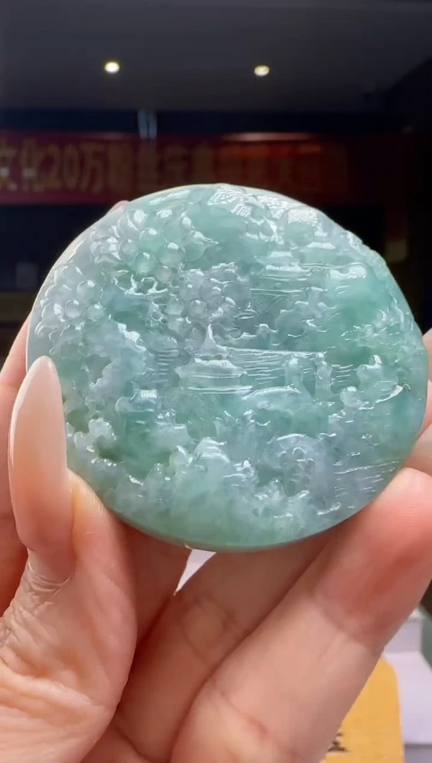 翡翠未镶嵌颈饰YJ@@WS1WX36852