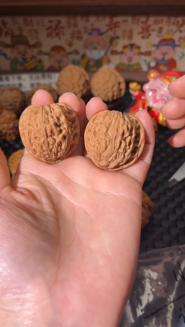 把件文玩核桃金牛35尺