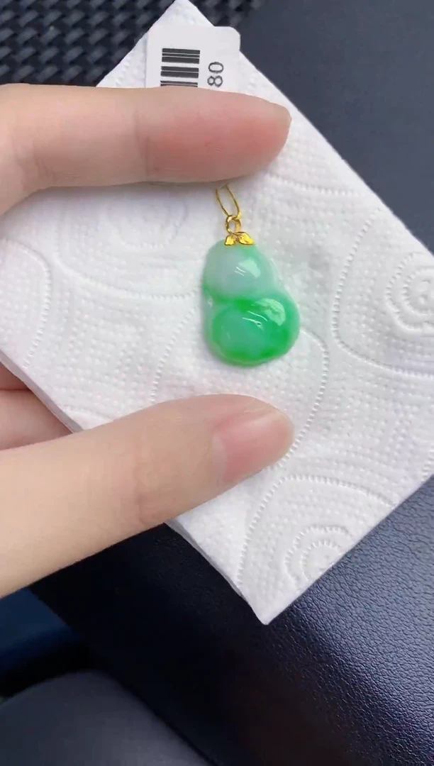 颈饰18K金镶嵌翡翠天然翡翠缅甸A货