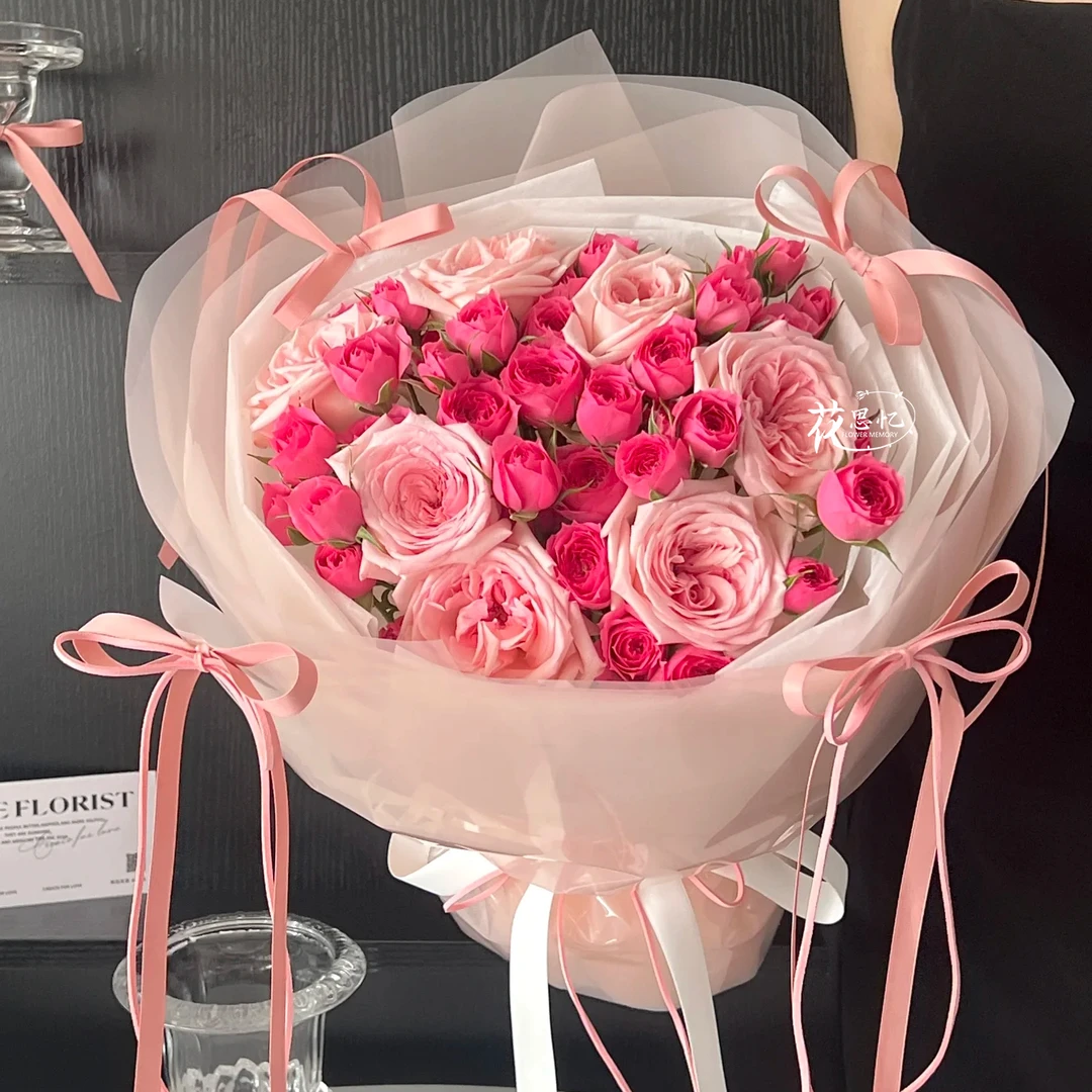 在喜欢的状态里【7朵粉玫瑰苏菲宝贝混搭花束】生日纪念日见面送爱人女朋友闺蜜小时达同城配送