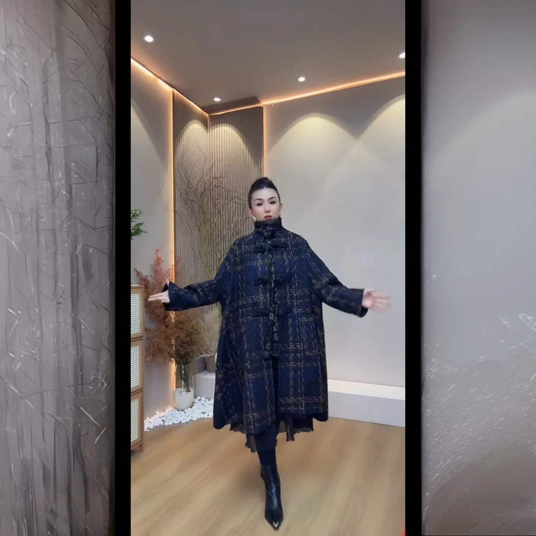 8662女士新品时尚绿色气质风衣外套中长款经典格子大衣拉风170