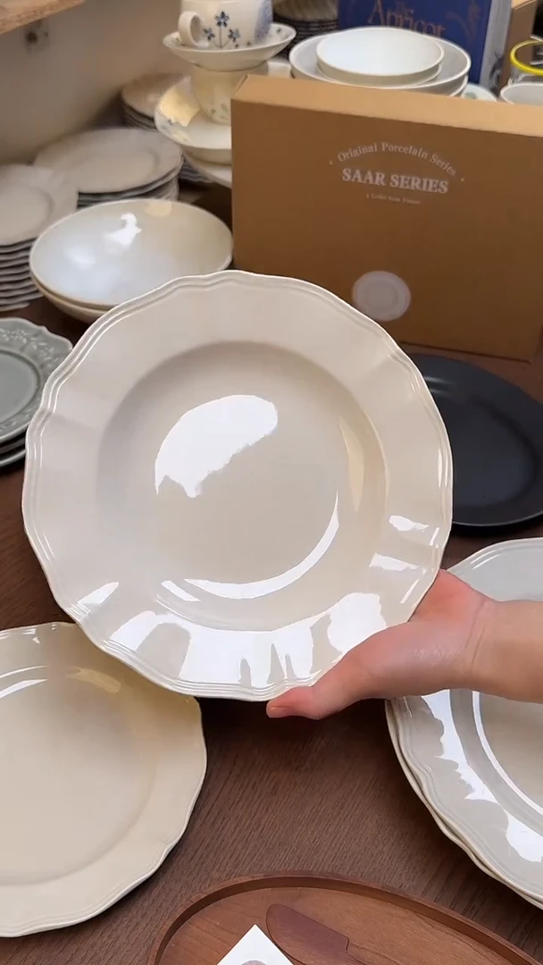 萨尔系列中汤盘瑕疵 黑点划痕