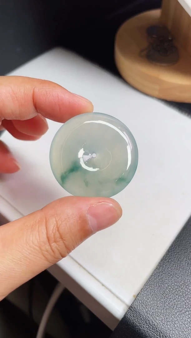 颈饰未镶嵌翡翠36.8   5.9mm【13】