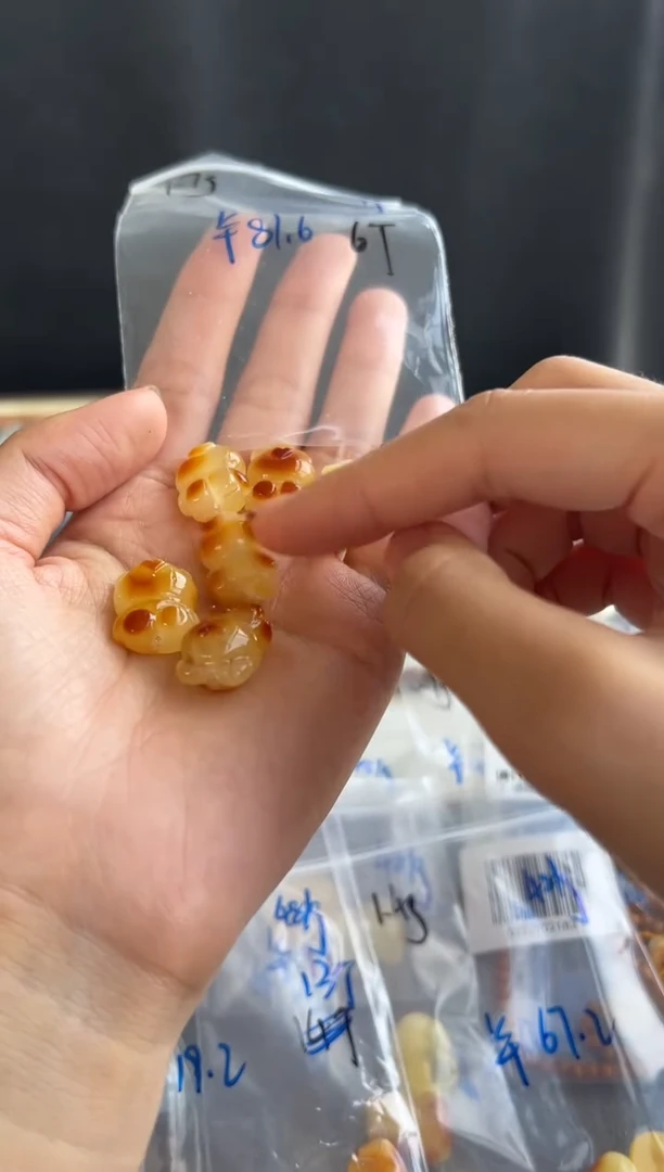 蜜蜡颈饰未镶嵌209买断多样性发一