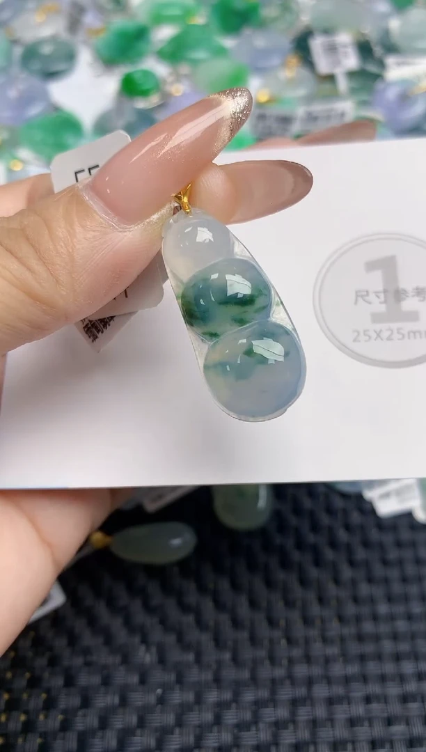 颈饰18K金镶嵌翡翠天然缅甸A货翡翠百元以上9元证书费自理