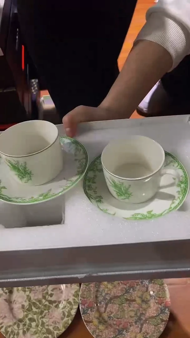 【闪购商品】鸿辉家品牌瓷器，京东包邮！