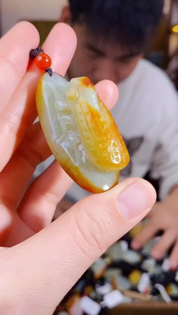【闪购商品】和田玉颈饰未镶嵌1