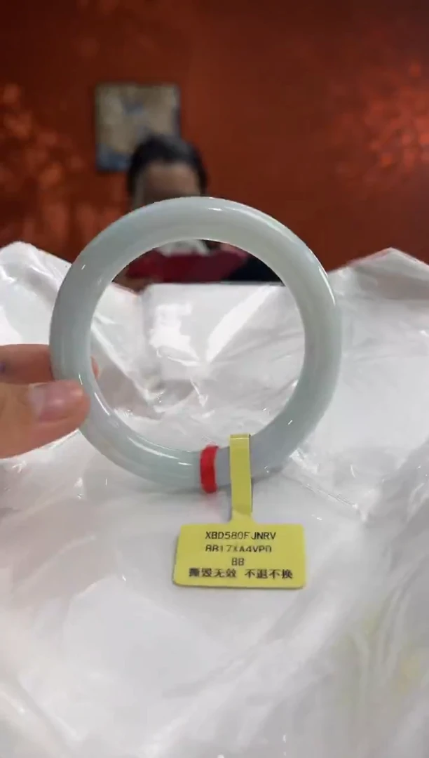 未镶嵌手镯翡翠翡翠手镯 56