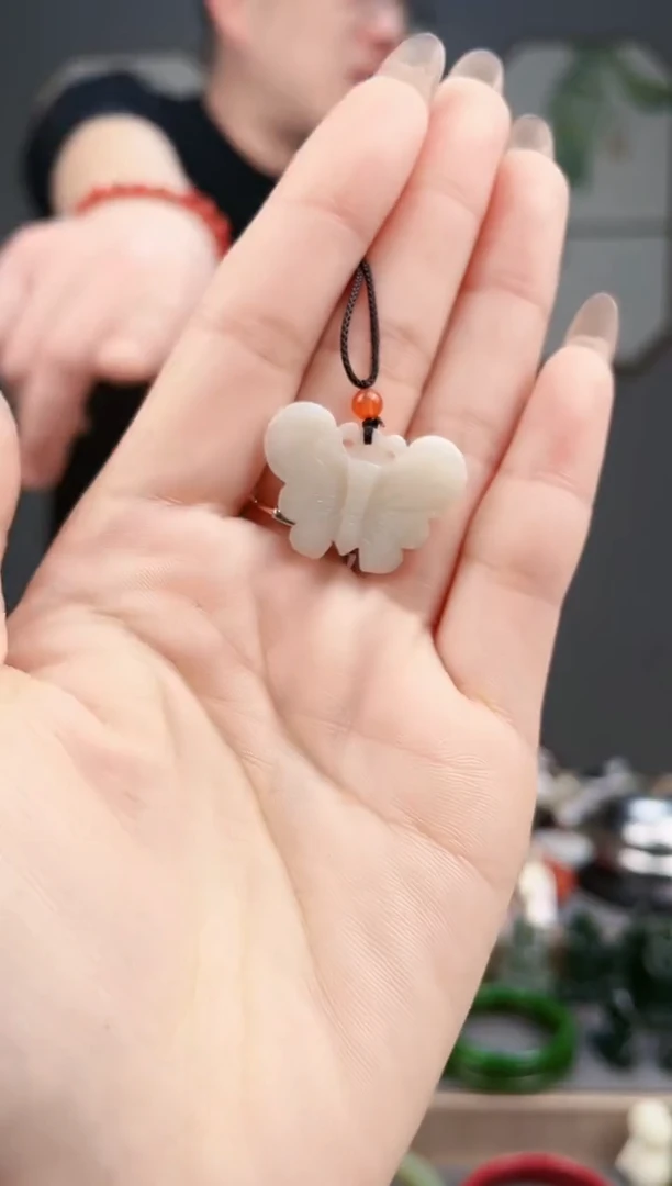 【闪购商品】和田玉颈饰未镶嵌AA多样性发货 拍一发一