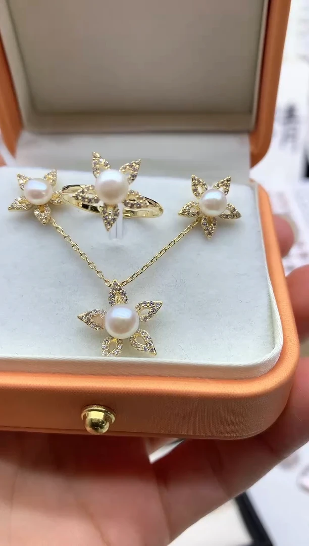 【闪购商品】淡水珍珠颈饰合金套装