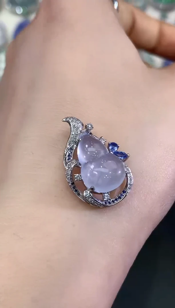 吊坠(不含链)18K金镶嵌翡翠B54