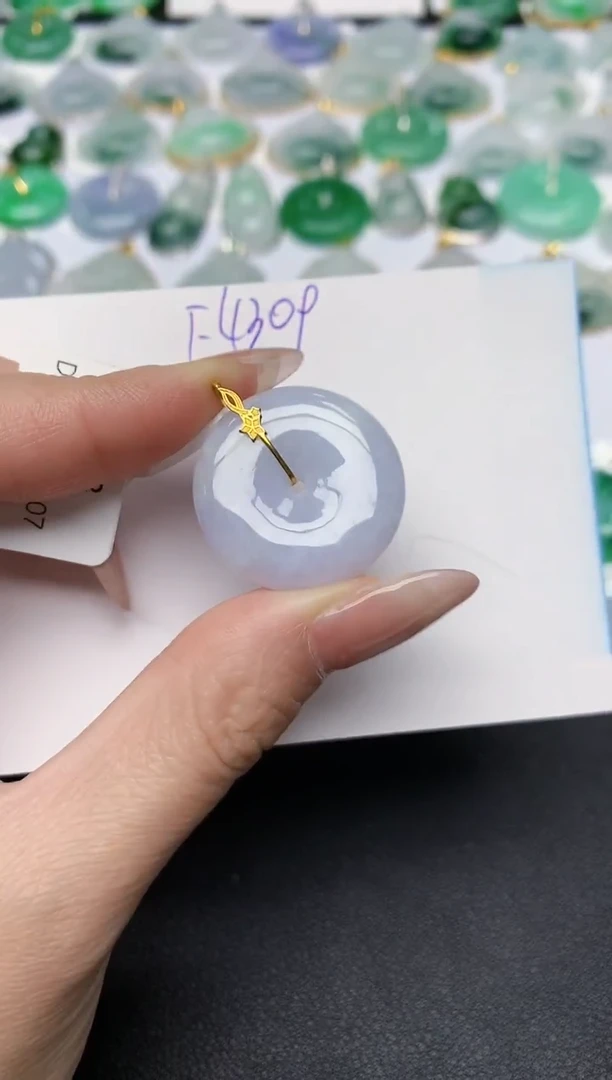 颈饰18K金镶嵌翡翠天然缅甸A货翡翠百元以上9元证书费自理