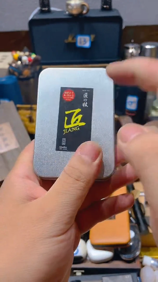 瓷片闪购商品 如图所示