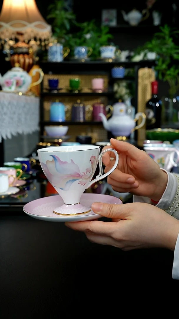 粉鱼咖啡杯、、、、、、、、、、、、