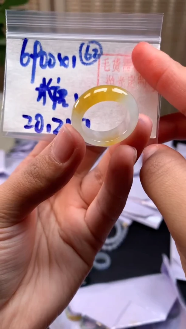 【闪购商品】定制翡翠未镶嵌戒圈#6900元-毛货需精细抛光