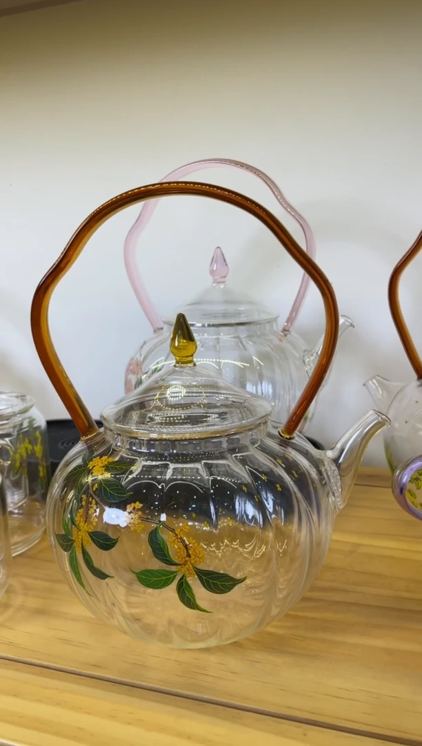 手工艺品玻璃九河金狮通运壶琥珀瓜楞桂花啊