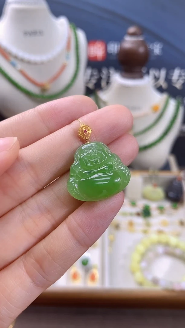 和田玉18K金镶嵌颈饰cg