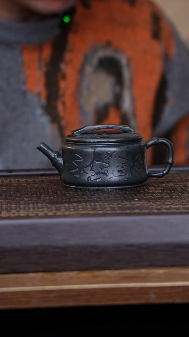 【闪购商品】紫砂茶壶465978321546879