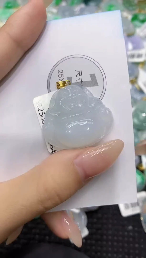 颈饰18K金镶嵌翡翠111111111111
