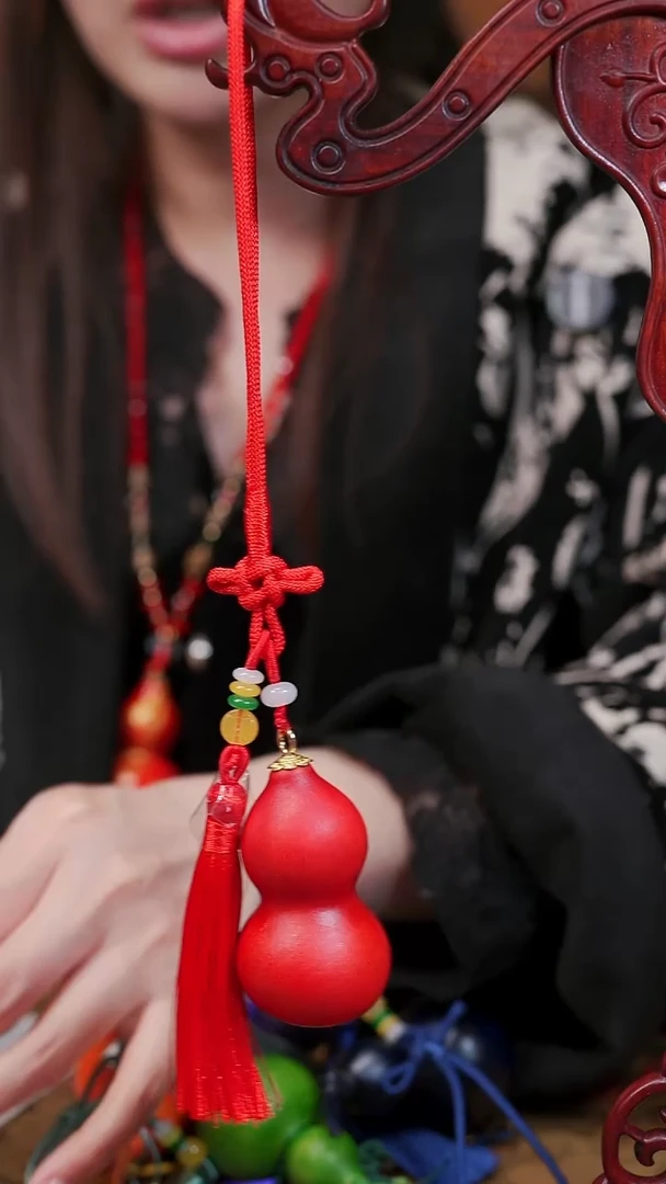 121漆艺工艺小葫芦9.9