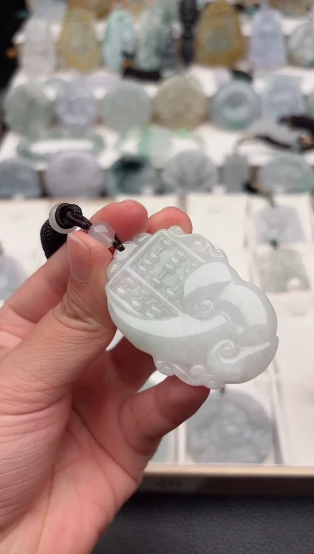 翡翠未镶嵌颈饰天然翡翠吊坠356