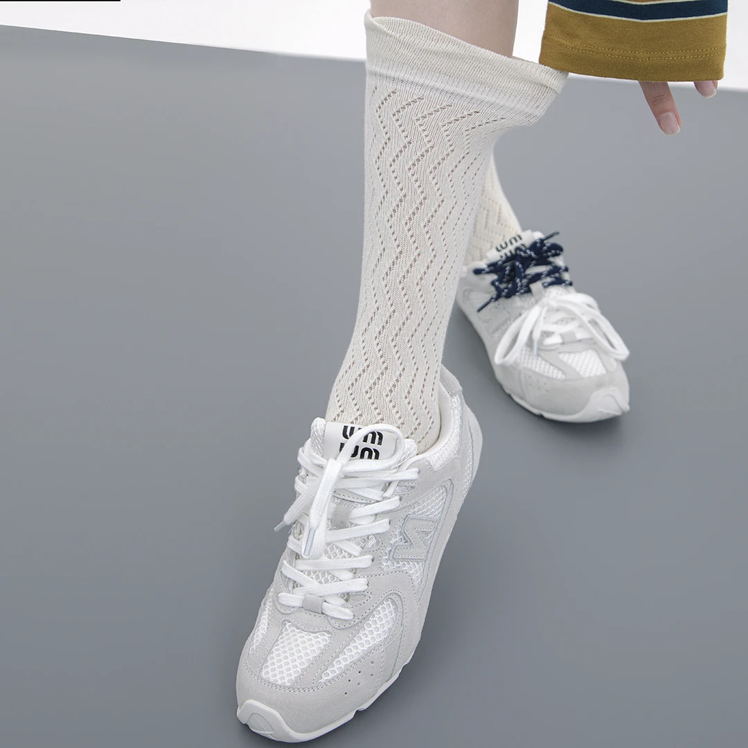 SS2L春夏纯色水波纹折线镂空提花少女风薄款透气中筒袜小腿袜子女