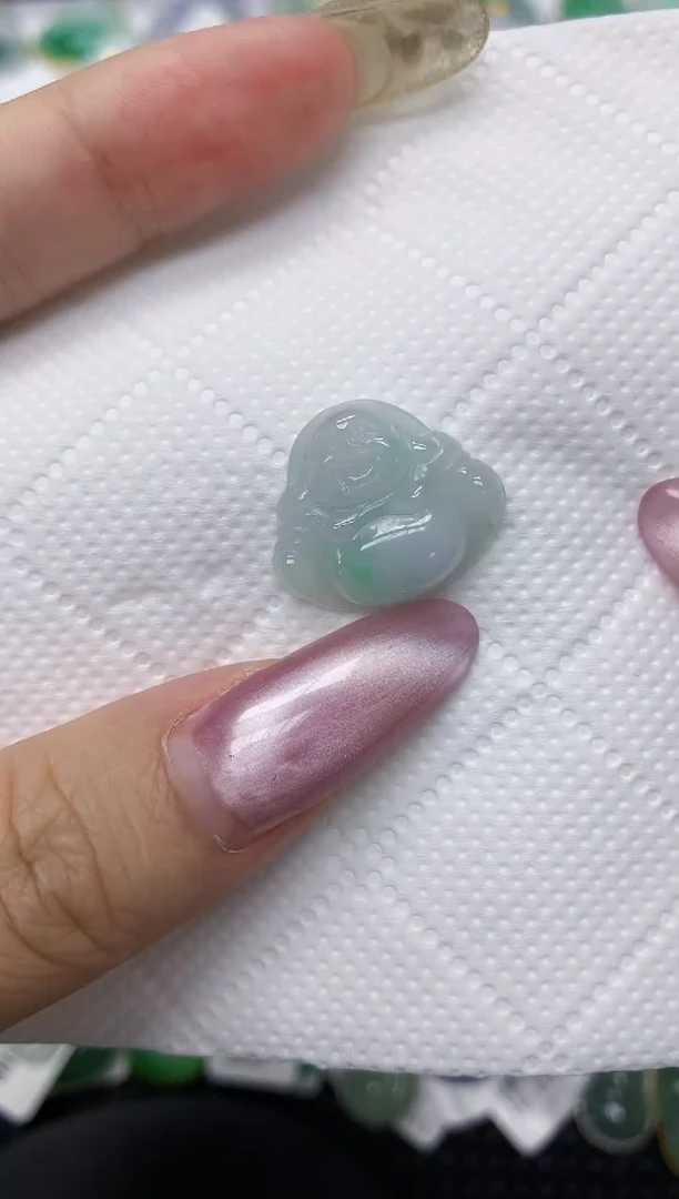 翡翠未镶嵌颈饰1111111111