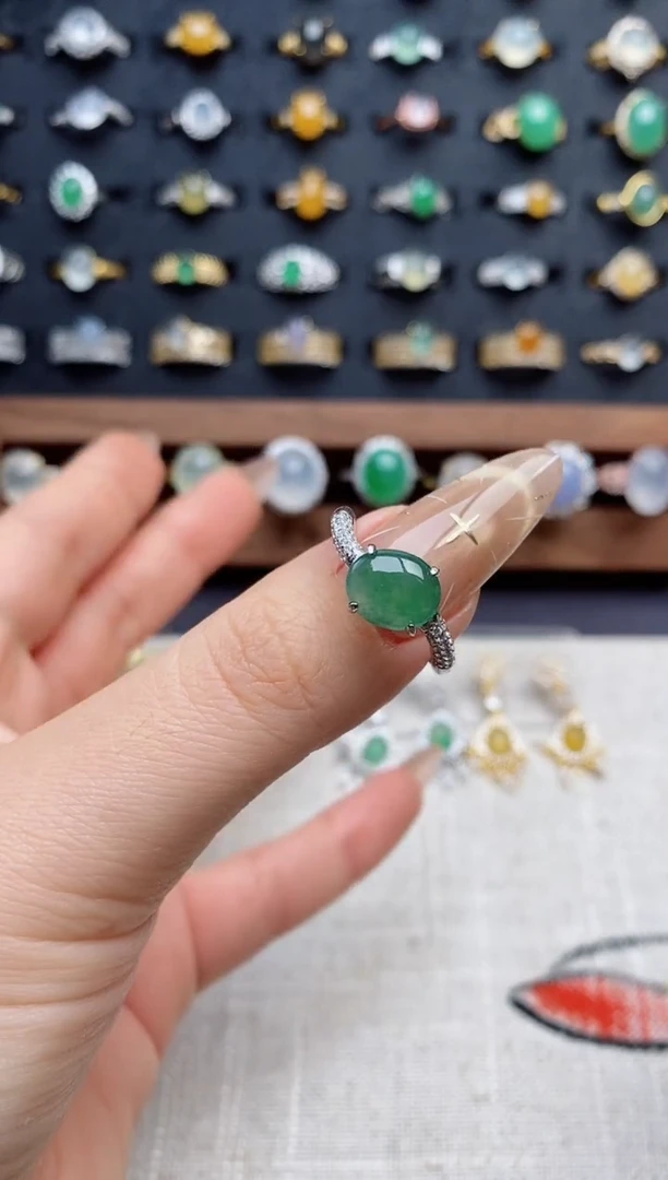 银S925镶嵌戒指翡翠.