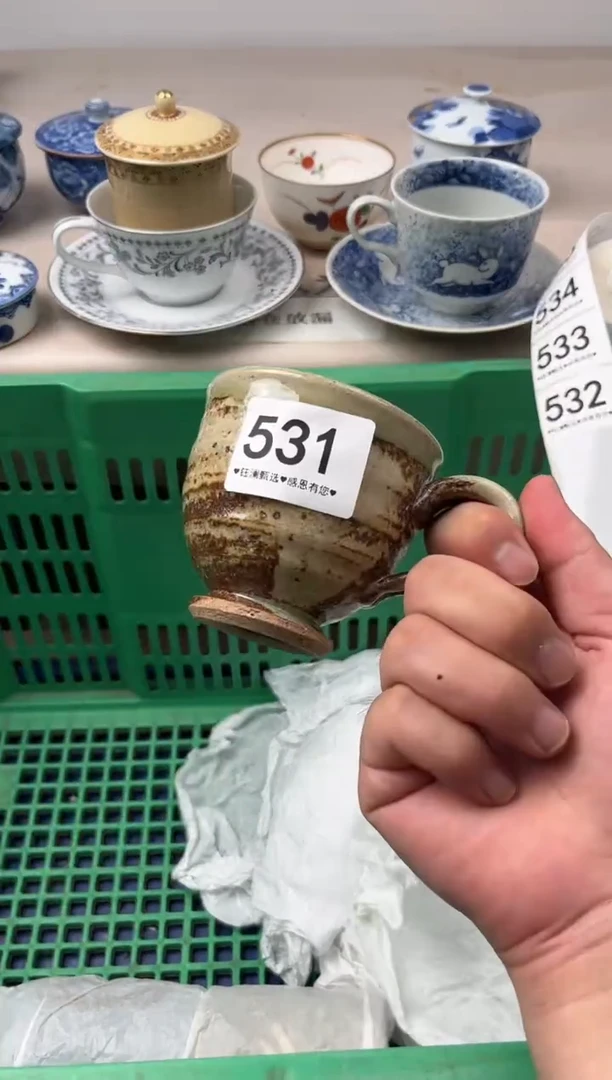 瓷片黄**子531，，，，，，，，
