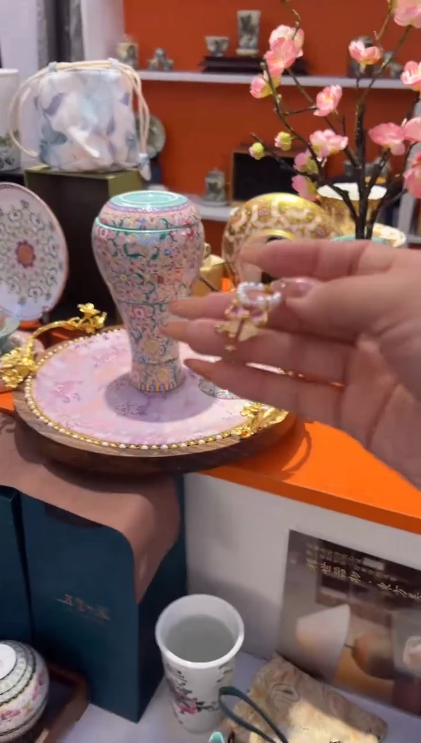 瓷片小乔闪购链接